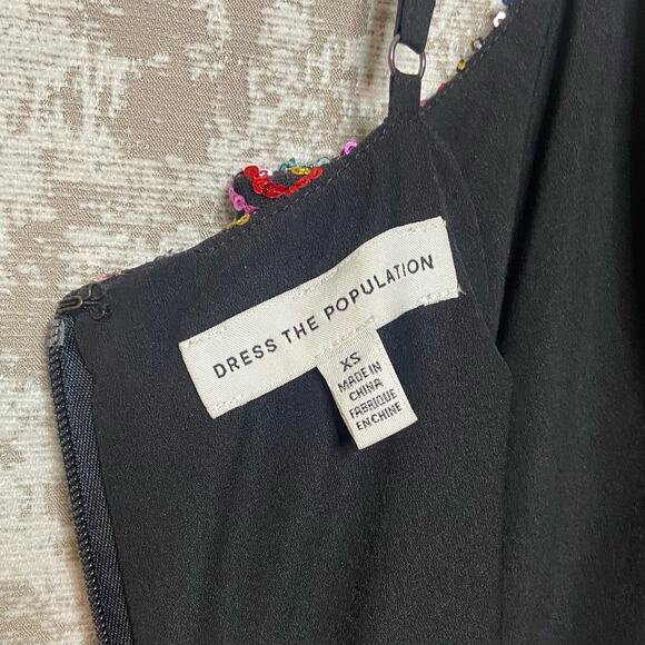 Dress The Population Viviane Sequin Dress in Silver Rouge - Picture 3 of 5